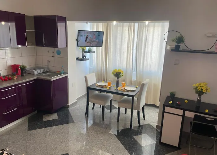 Apartman In The Heart Of Bukarest
